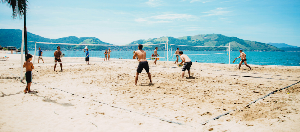 Beach Tennis Players in Rio de Janeiro by Elizeu Dias on Unsplash