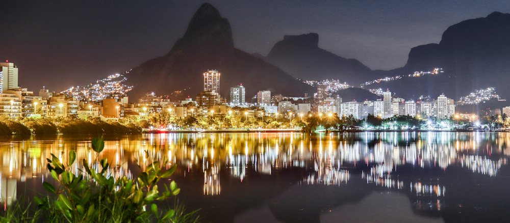 Nightscape in Rio de Janeiro by Jean Carlos on Unsplash