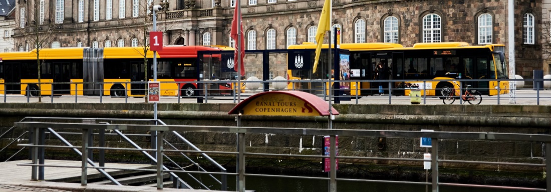 Buses in Copenhagen by Ihor Frolov from Unsplash